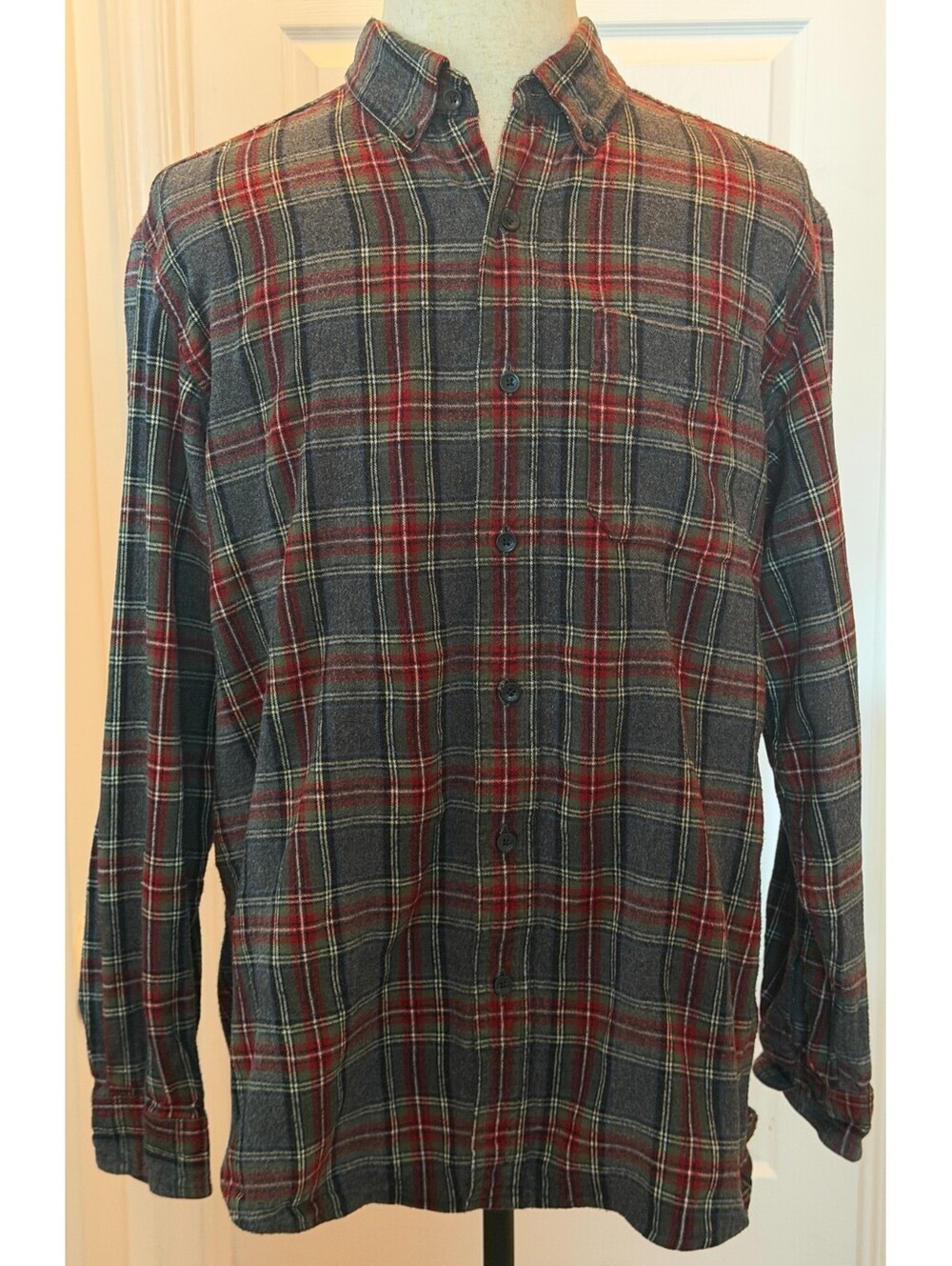 LL Bean Scotch Plaid Flannel Shirt Mens L Large Grey Stewart Traditional Fit 228
